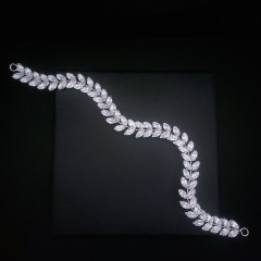 Νυφικό Αξεσουάρ 0038 με Zircon 30cm 