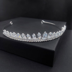 Νυφική Στέκα Μαλλιών 0052 με Zircon 
