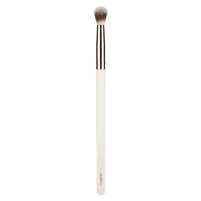 MUA Large Fluffy Blending Brush 